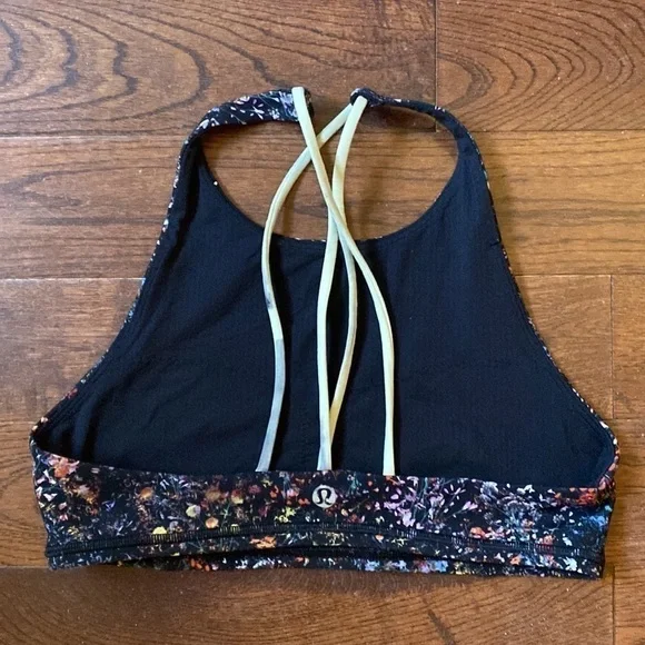 Lululemon SIZE 4 Free To Be Bra High Neck - Picture 3 of 6